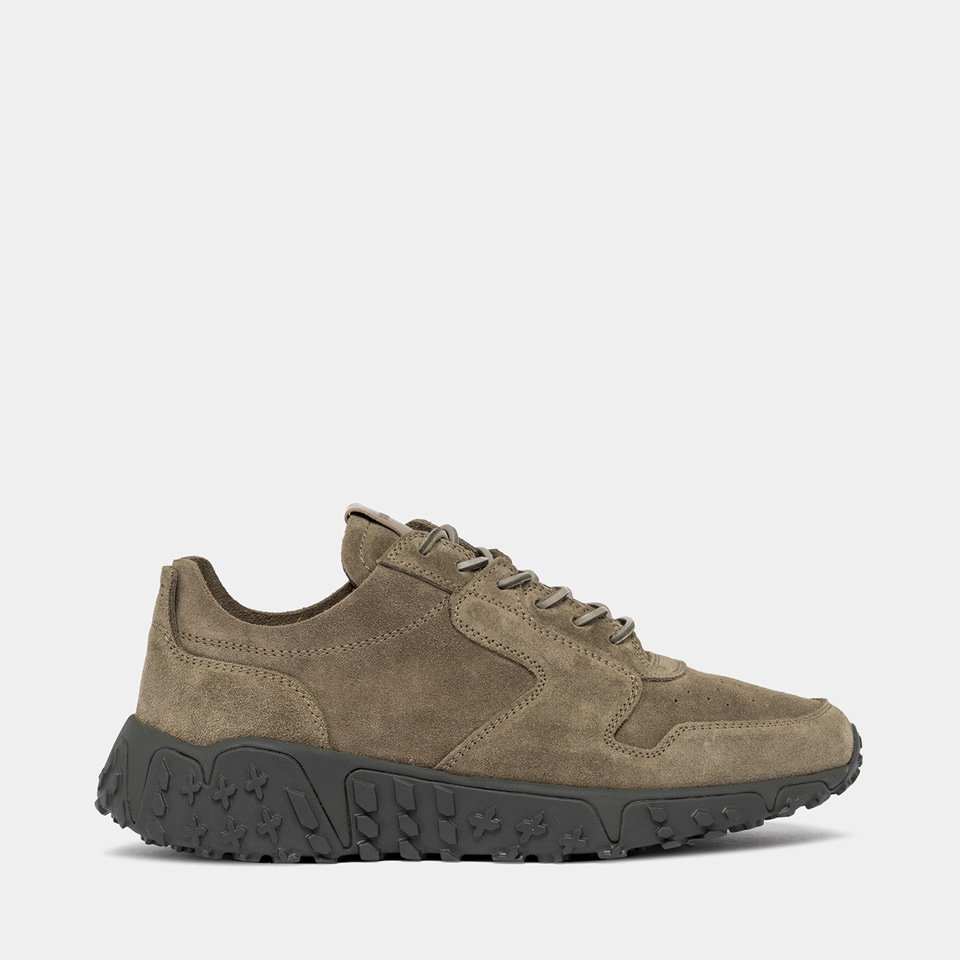 BUTTERO: VINCI X SNEAKERS IN LEAD GRAY SUEDE