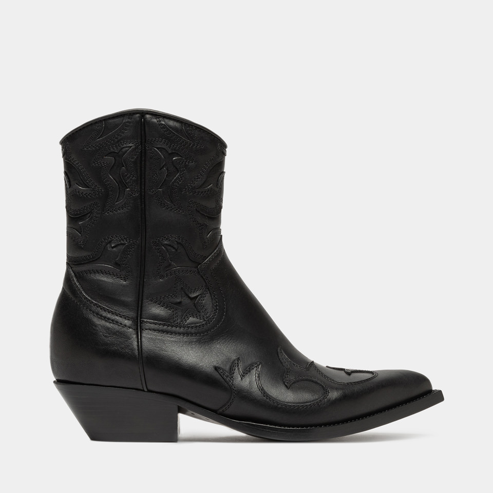 BUTTERO: STIVALETTO FLEE IN PELLE NERO