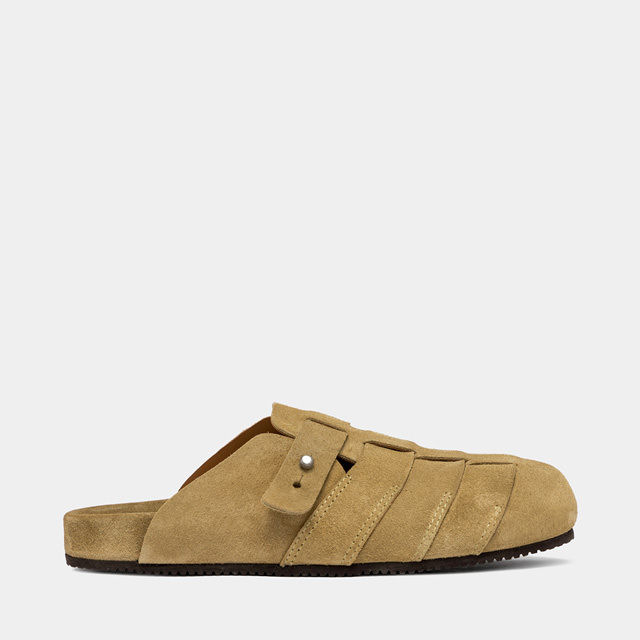 BUTTERO: SANDALO GLAMPING IN SUEDE SENAPE