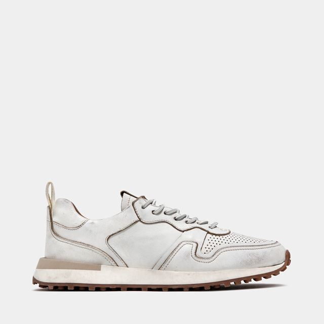 BUTTERO FUTURA SNEAKERS IN USED LEATHER COLOR WHITE