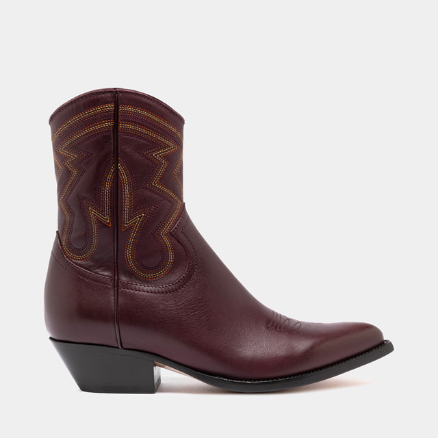 BUTTERO ANKLE BOOTS IN DARK CHILE LEATHER