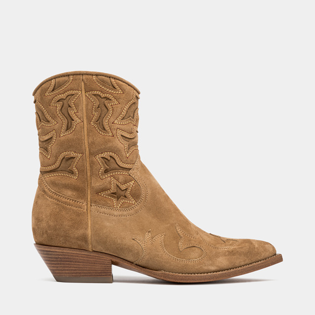 BUTTERO: FLEE ANKLE BOOTS IN COPPER BROWN SUEDE