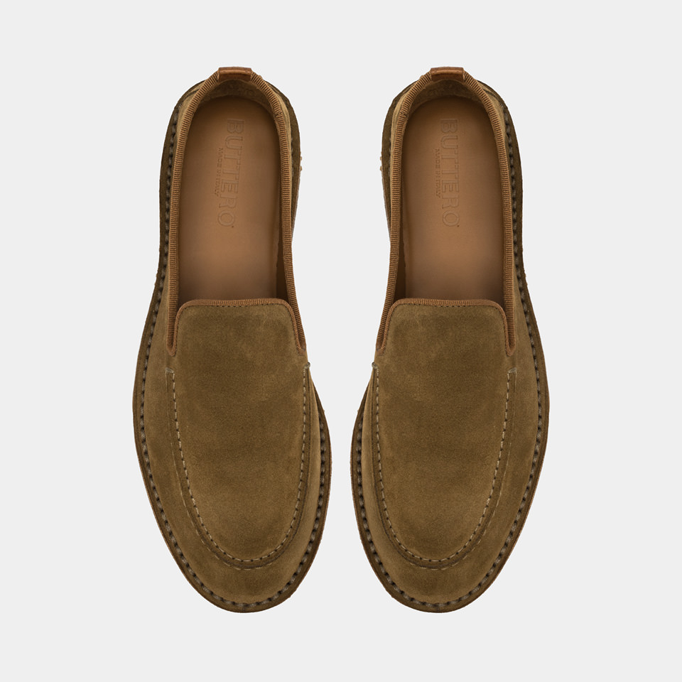 BUTTERO: ARGENTARIO LOAFER IN CURRY SUEDE