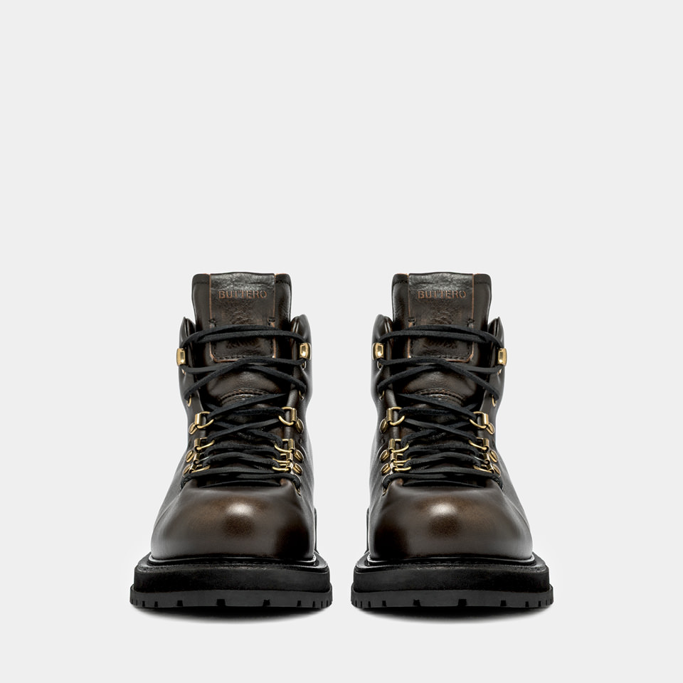 BUTTERO: ALPI TREKKING BOOTS IN WALNUTS AGED LEATHER