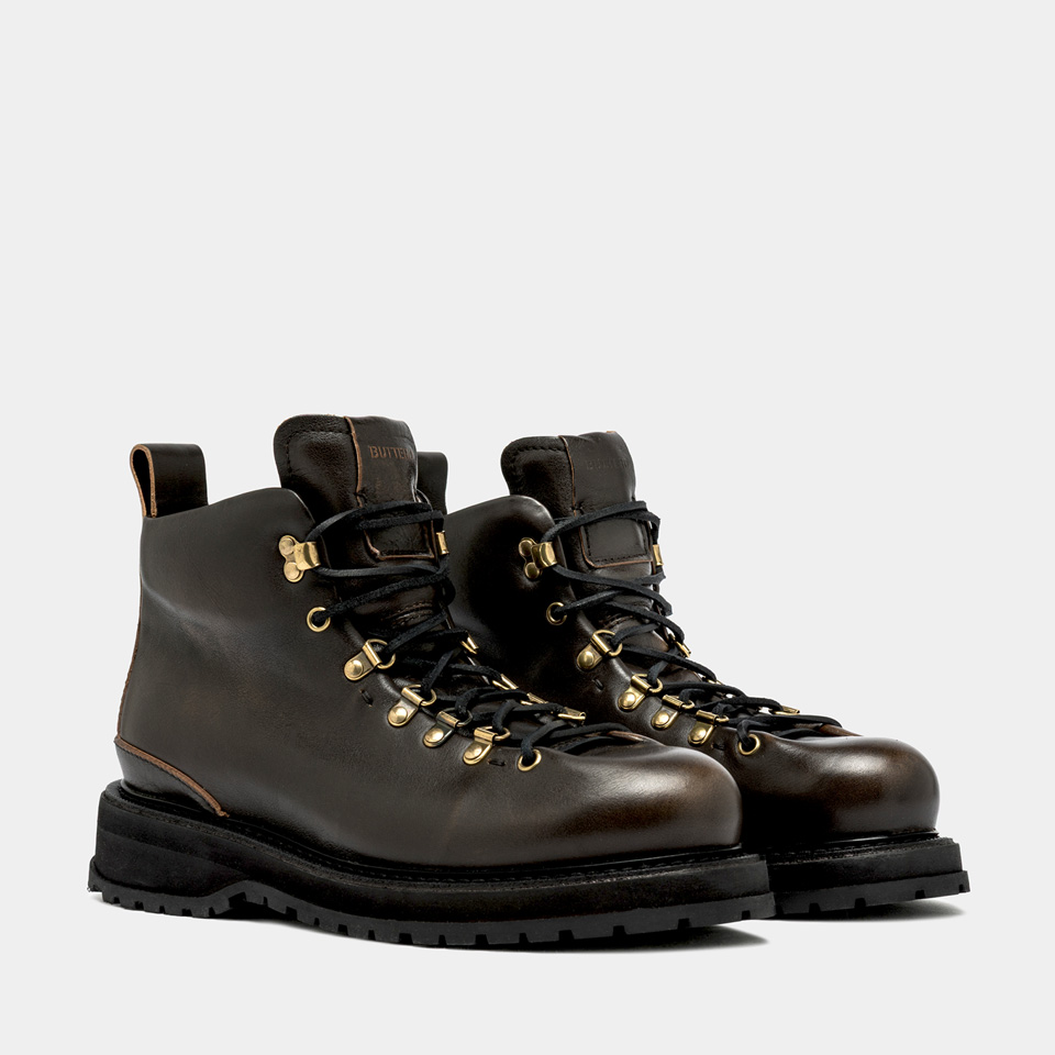 BUTTERO: ALPI TREKKING BOOTS IN WALNUTS LEATHER