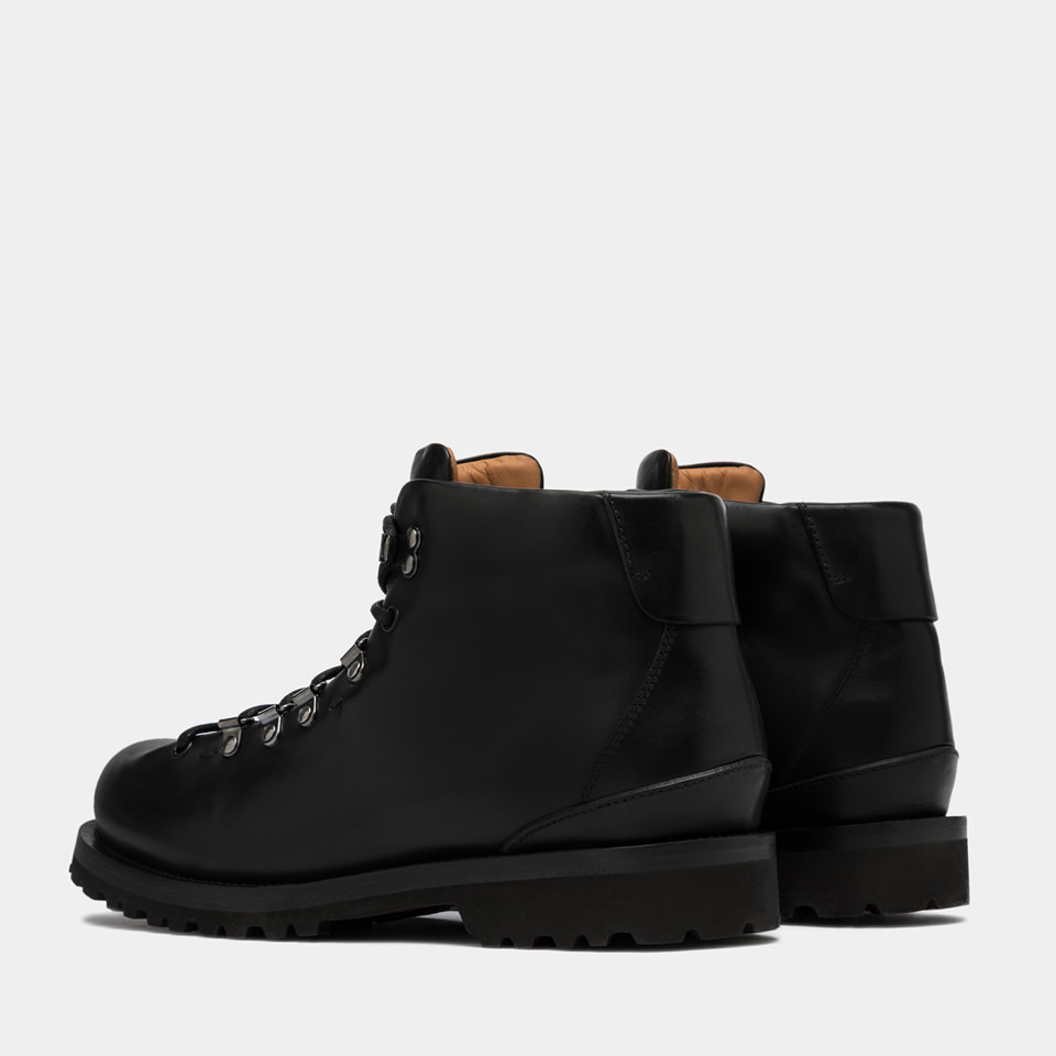 BUTTERO: CANALONE PEDULA STYLE BOOTS IN BLACK LEATHER