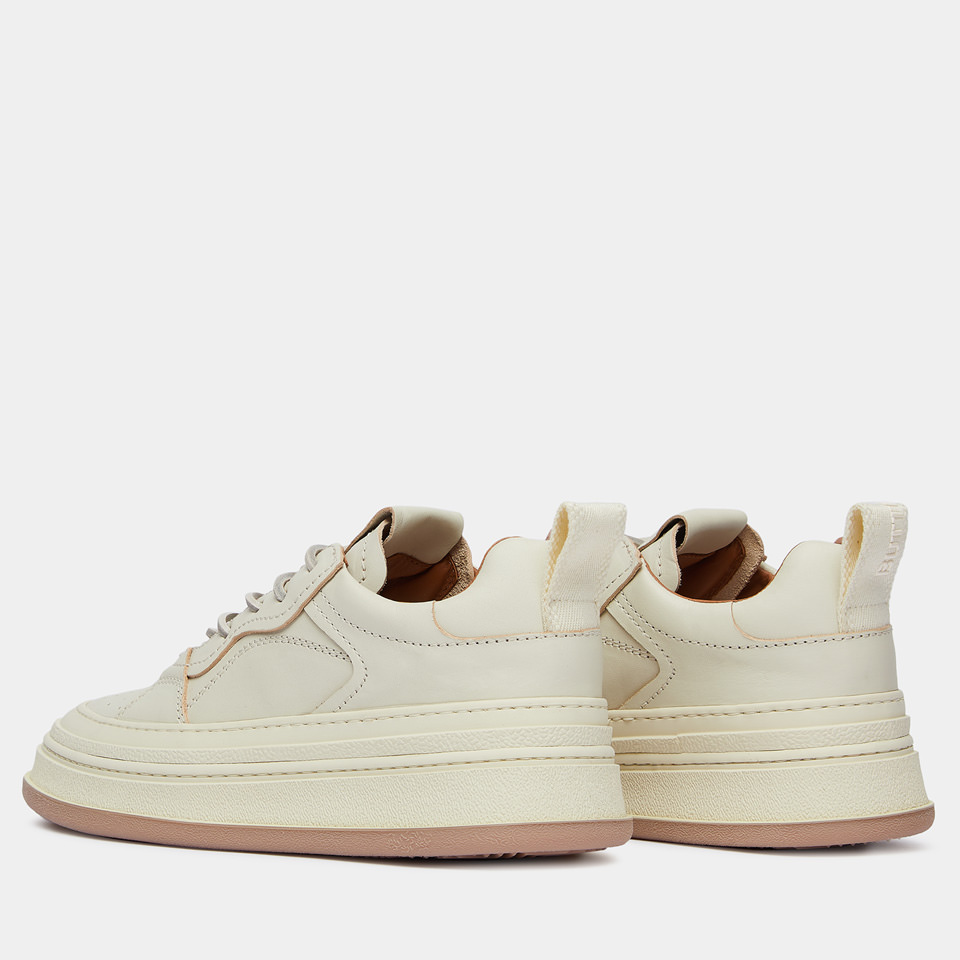 BUTTERO: CIRCOLO SNEAKERS IN CREAM WHITE LEATHER