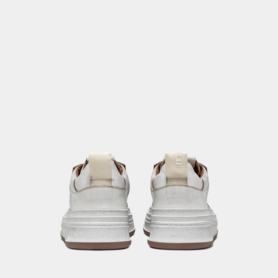 BUTTERO: CIRCOLO SNEAKERS IN USED LEATHER WHITE