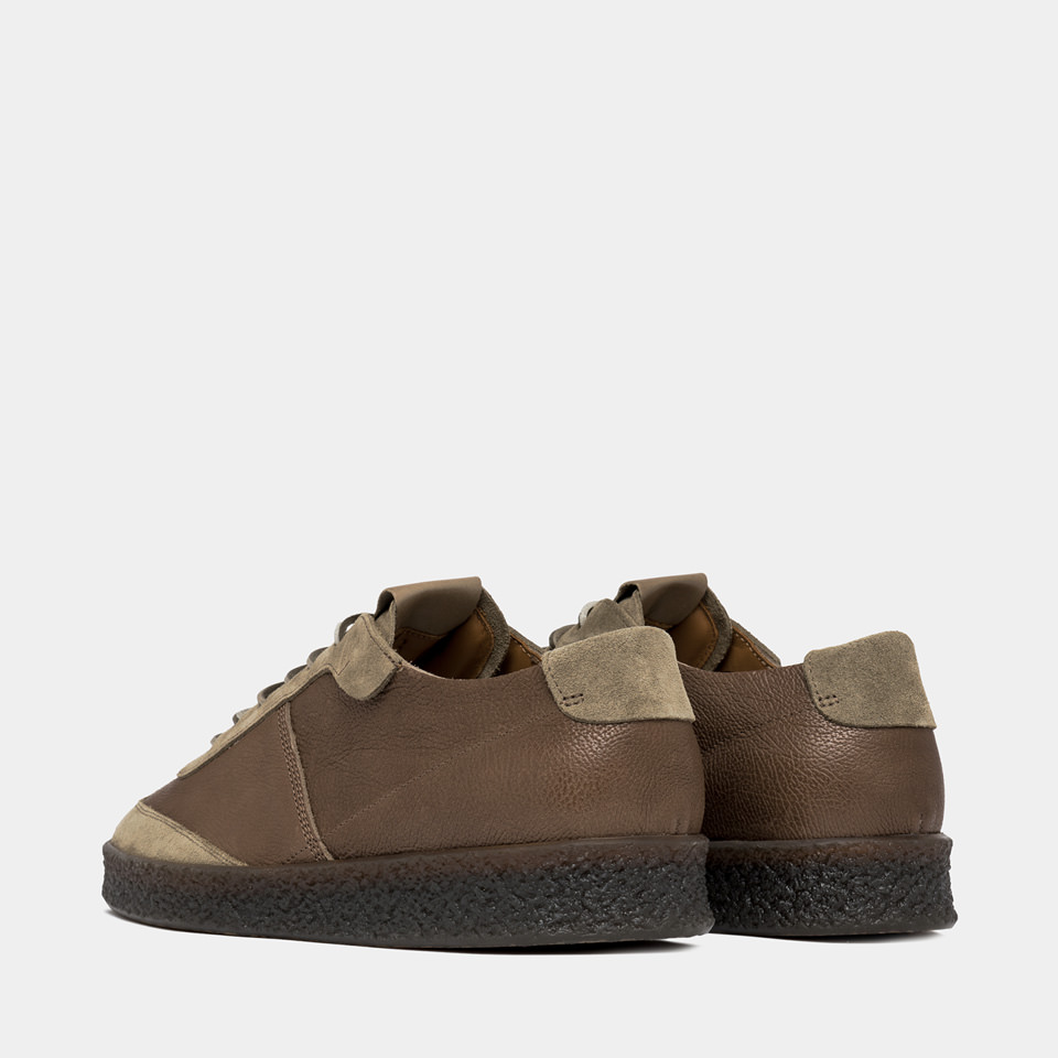 BUTTERO: CRESPO SNEAKERS IN STONE GRAY HAMMERED LEATHER