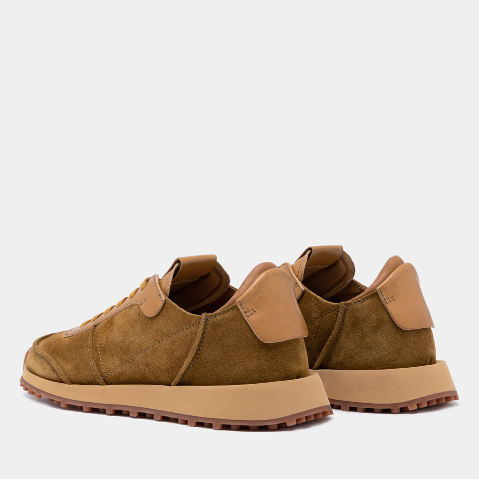 BUTTERO: SNEAKERS FUTURA IN SUEDE CURRY