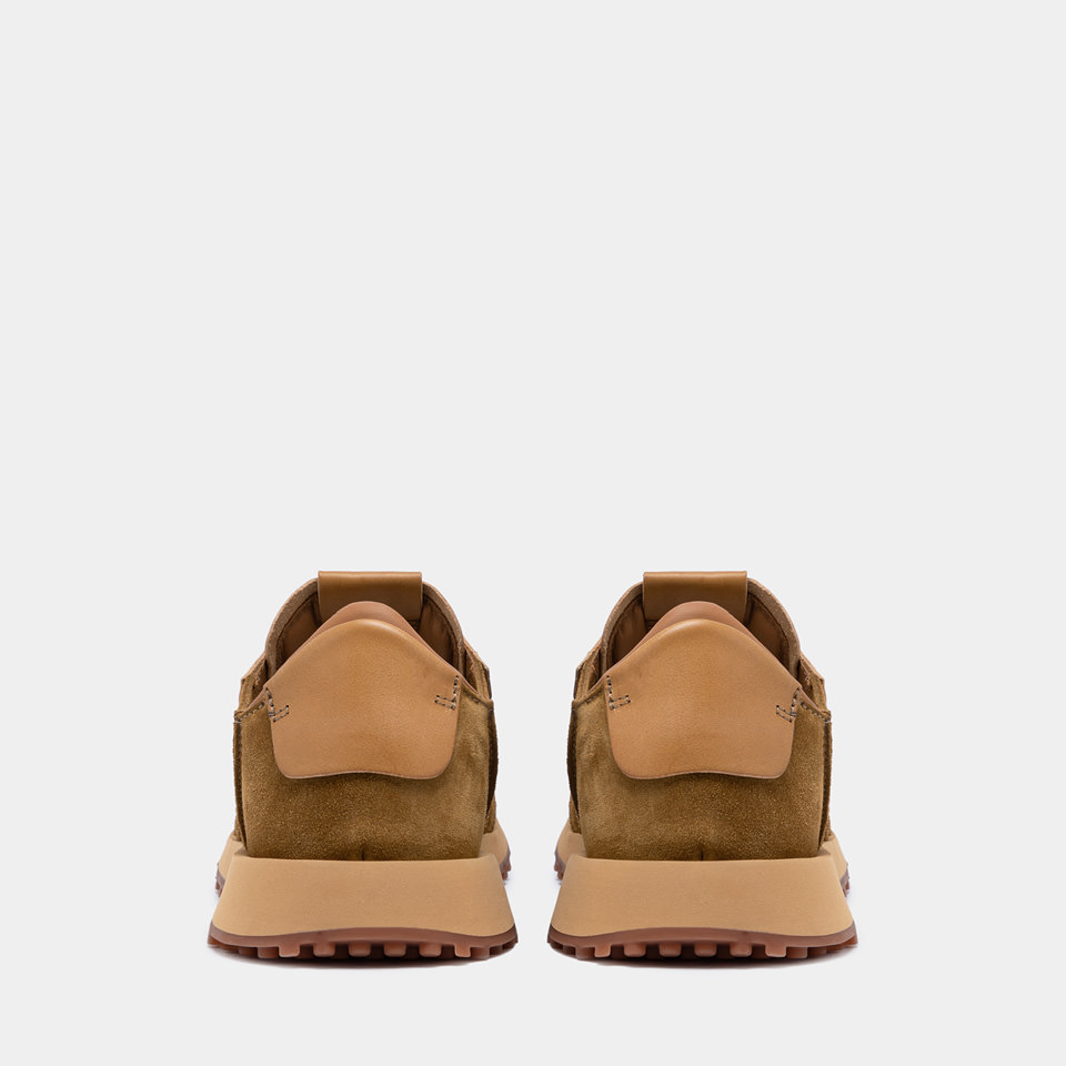 BUTTERO: SNEAKERS FUTURA IN SUEDE CURRY