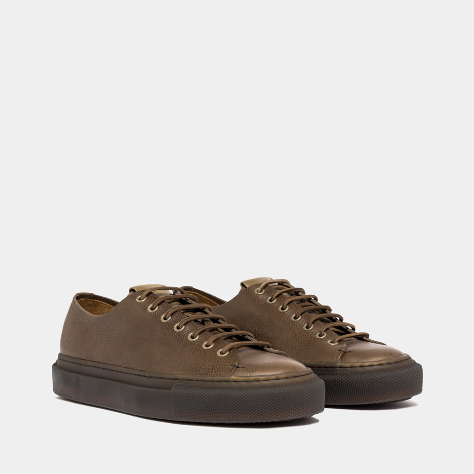 BUTTERO: TANINO SNEAKERS IN ROCK GRAY HAMMERED LEATHER
