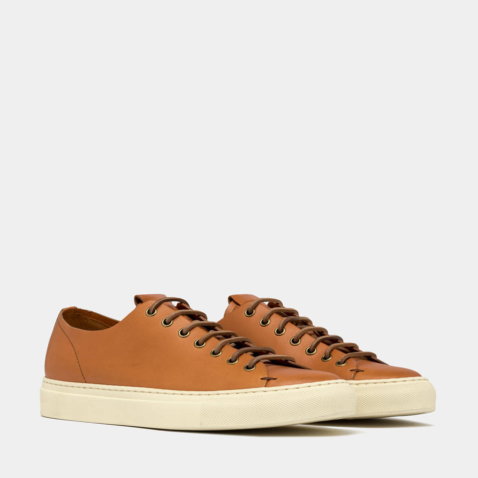 BUTTERO: TANINO SNEAKERS IN HONEY COLOR LEATHER