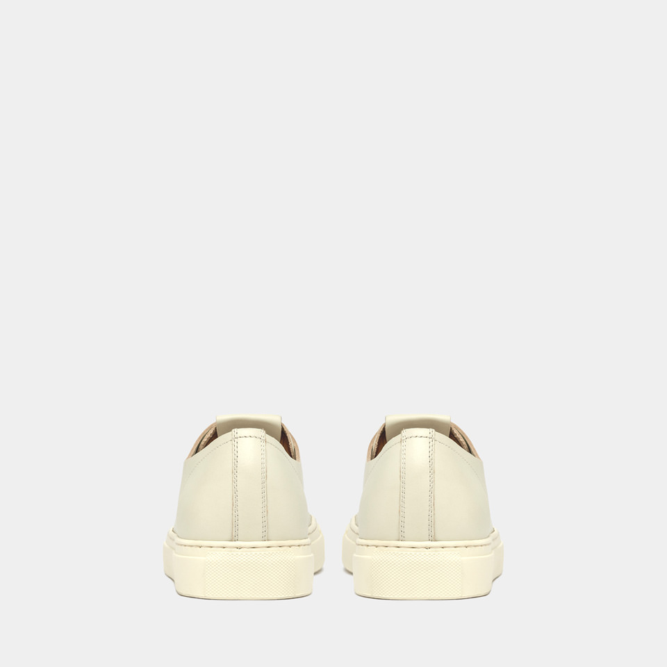 BUTTERO: SNEAKERS TANINO EN CUIR CREME