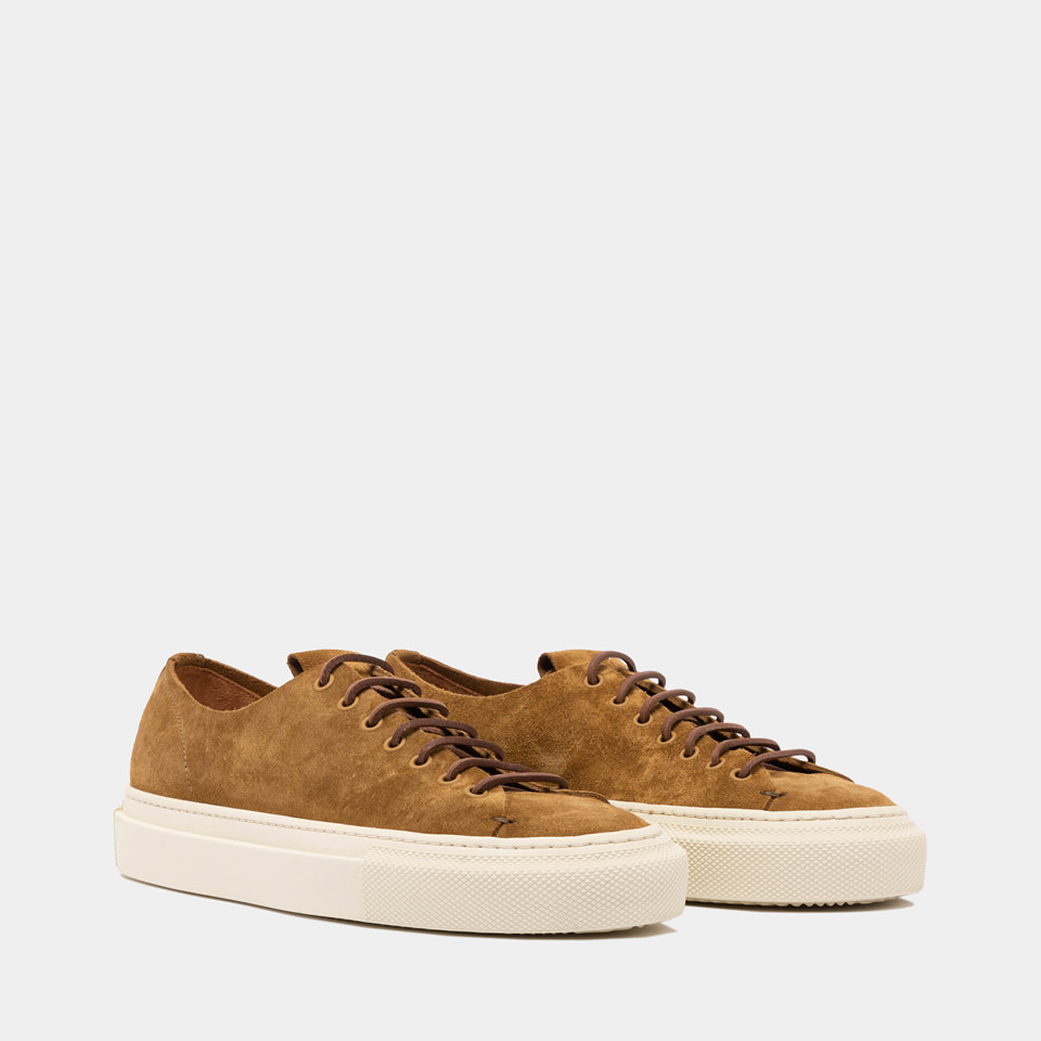 BUTTERO: TANINO SNEAKERS IN CURRY SUEDE
