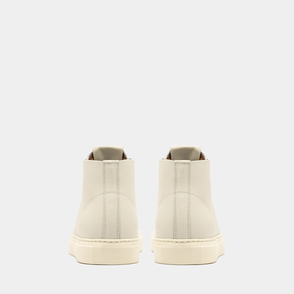 BUTTERO: TANINO MID SNEAKERS IN  CREAM LEATHER