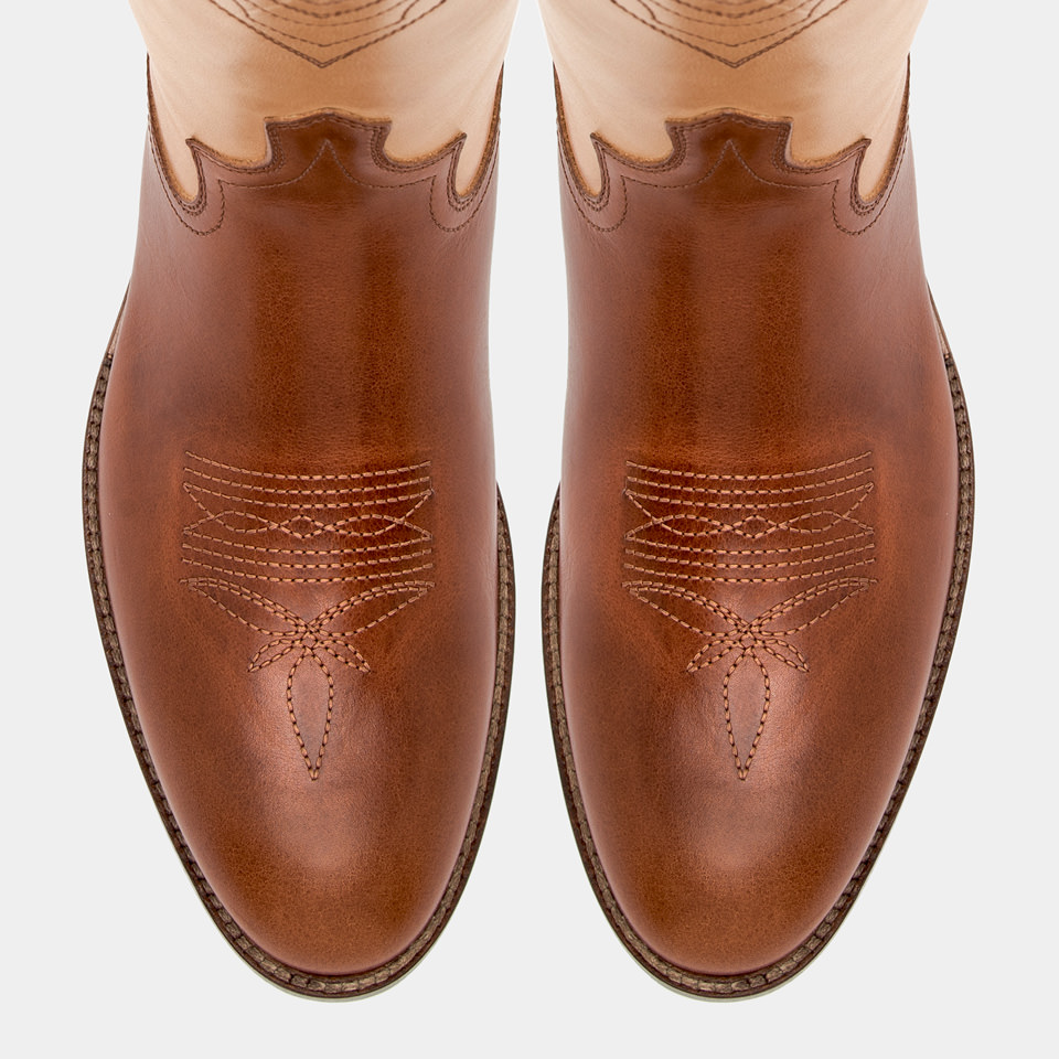 BUTTERO: BOTTES BAIO EN CUIR BICOLOR D'ECORCE