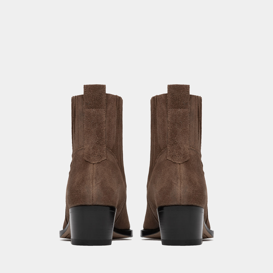 BUTTERO: ERIN ANKLE BOOTS IN BROWN SUEDE