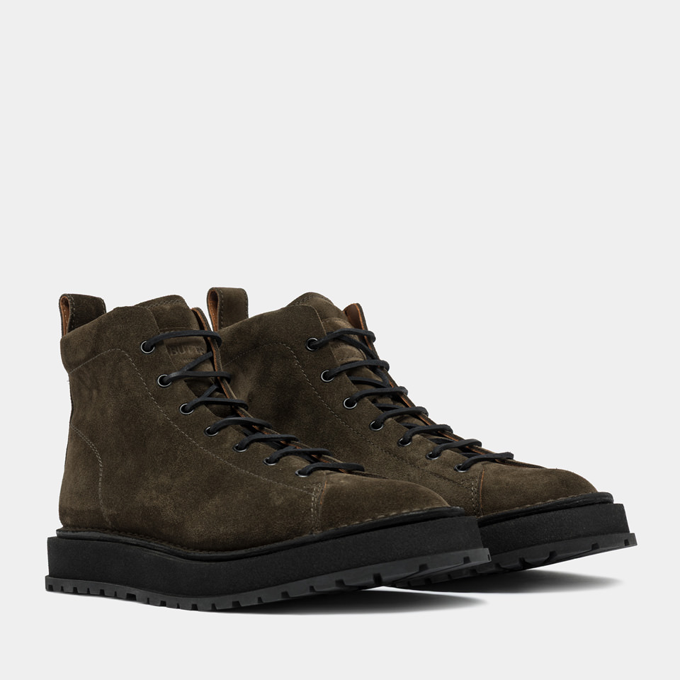 BUTTERO: AEDI ANKLE BOOTS IN MILITARY GREEN SUEDE