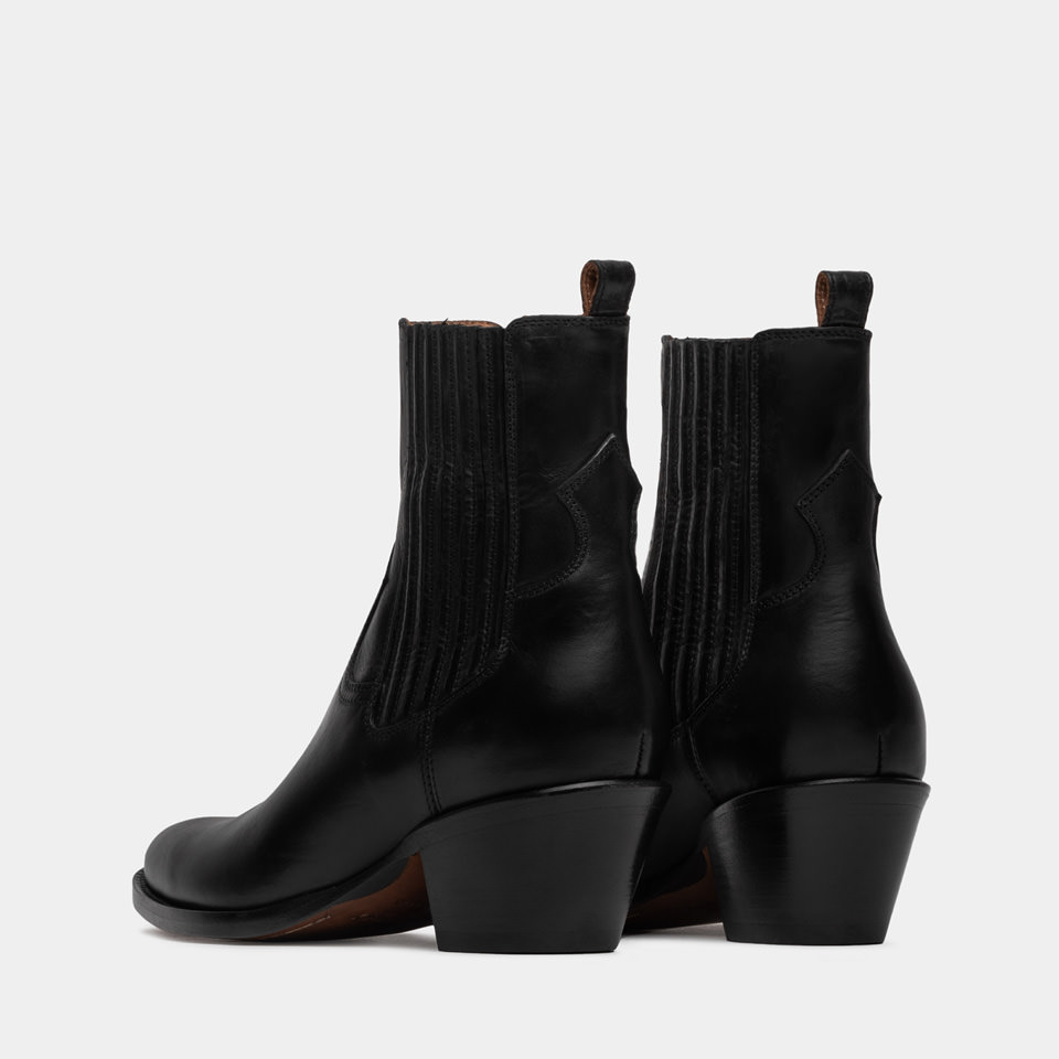 BUTTERO: ANNIE BOOTS IN BLACK LEATHER