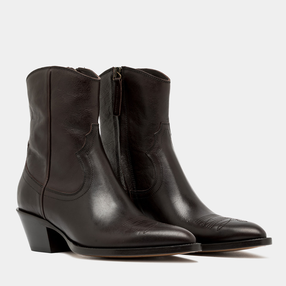 BUTTERO: ANNIE ANKLE BOOT IN DARK BROWN LEATHER