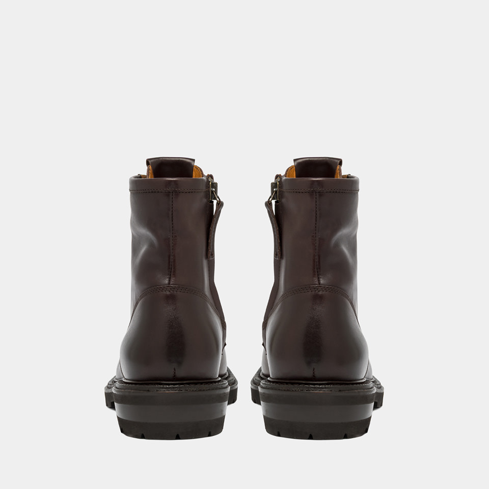 BUTTERO: FIORENTINA ANKLE BOOTS IN EBONY BLACK LEATHER