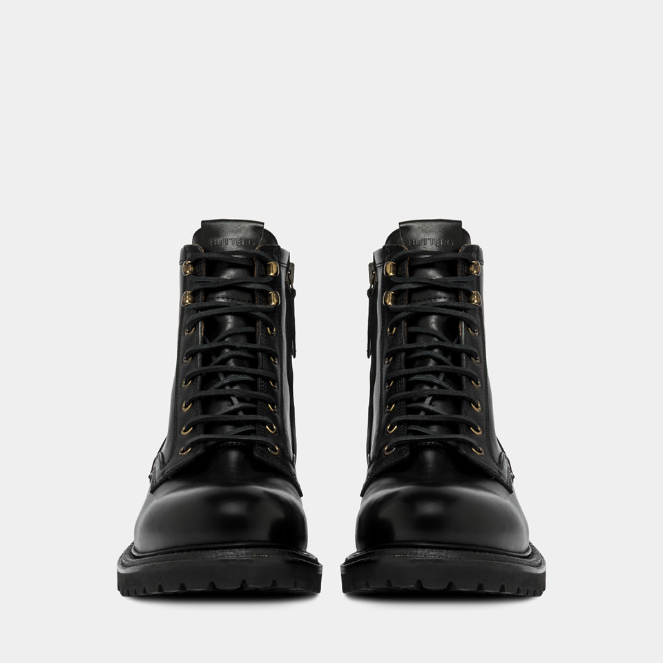 BUTTERO: FIORENTINA ANKLE BOOTS IN BLACK LEATHER