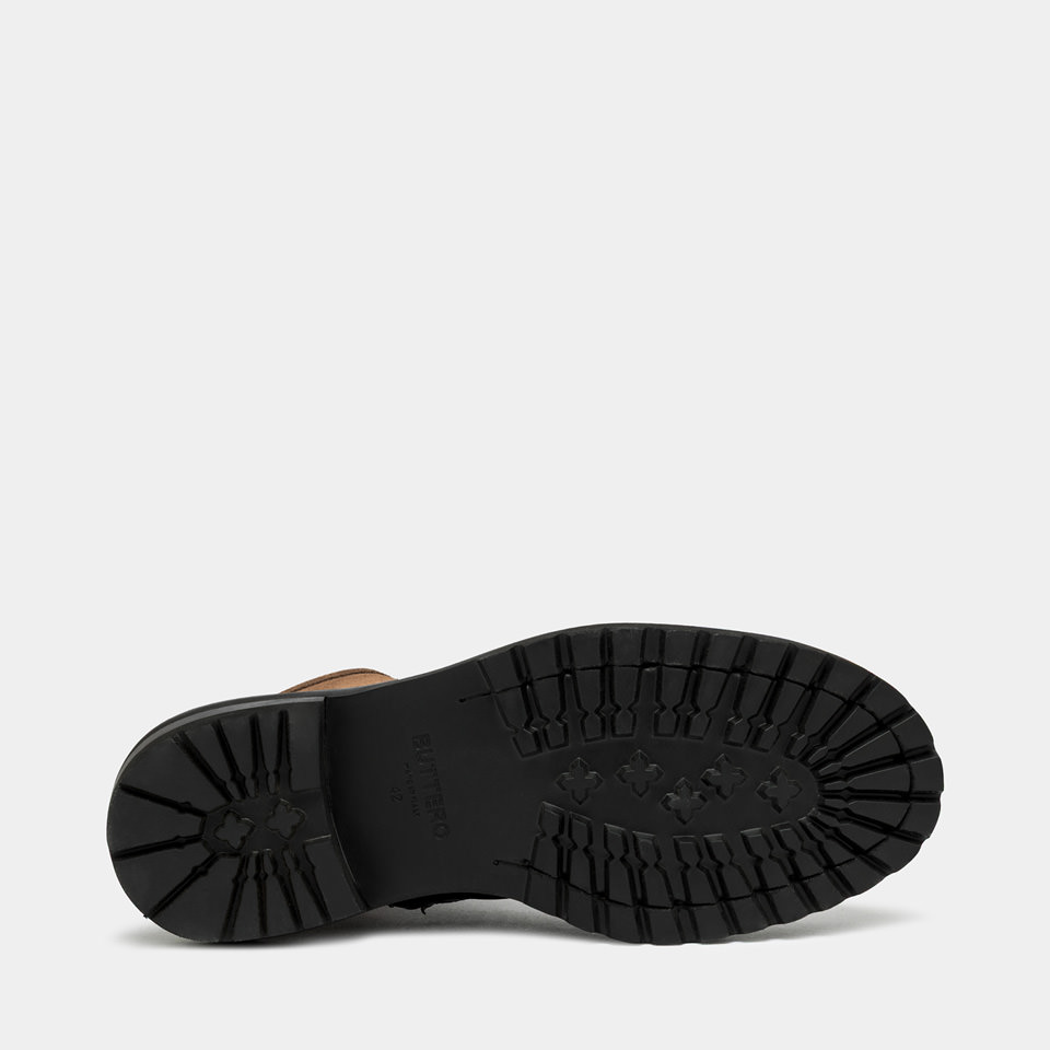 BUTTERO: FIORENTINA ANKLE BOOTS IN CIGAR BROWN SUEDE