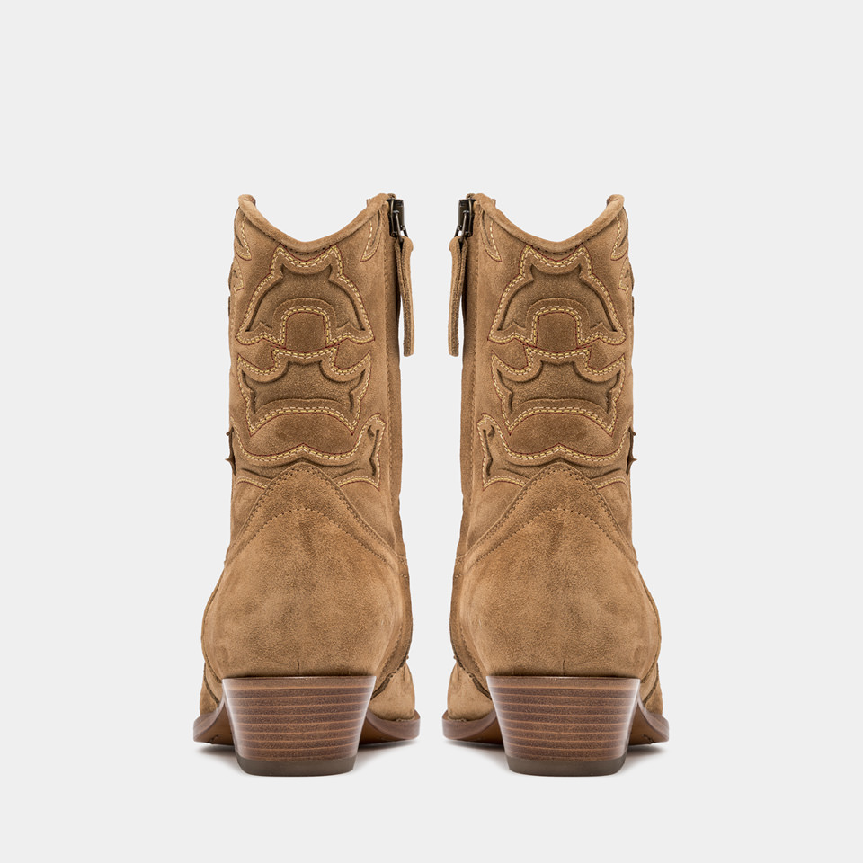 BUTTERO: FLEE ANKLE BOOTS IN COPPER BROWN SUEDE