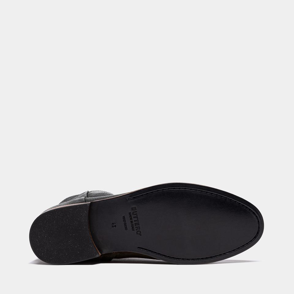 BUTTERO: BOTTINE FLOYD EN CUIR MARTELÉ NOIR