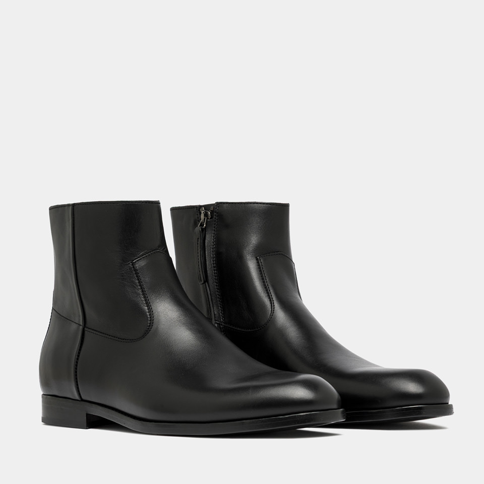 BUTTERO: FLOYD ANKLE BOOTS IN BLACK LEATHER