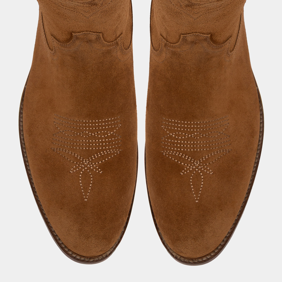 BUTTERO: BAIO BOOTS IN EARTH BROWN SUEDE