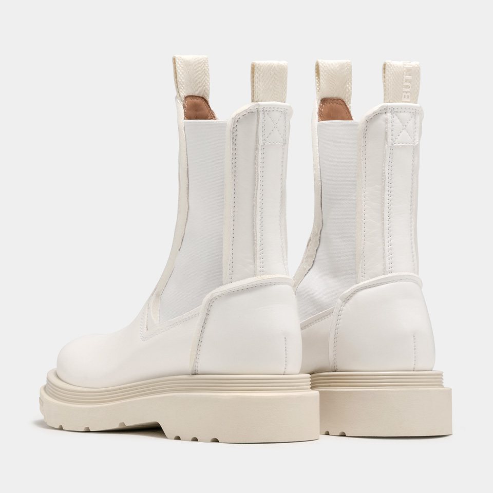 BUTTERO: STORIA CHEALSEA BOOTS IN PADDED WHITE LEATHER 